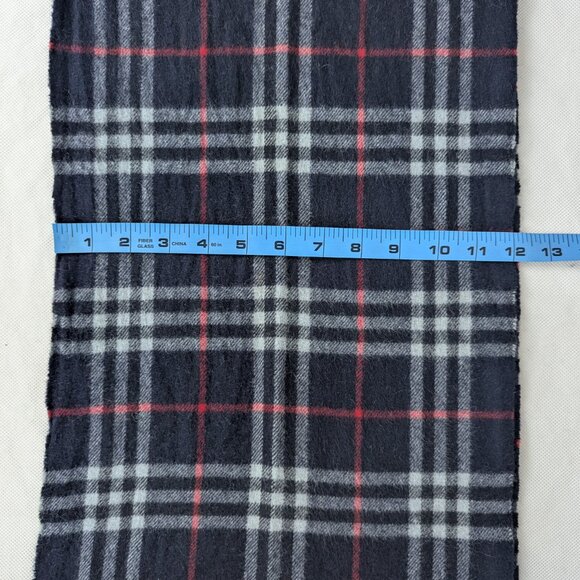 Burberry Authentic Lambswool Scarf Blue – Unisex Check – Pre-Owned – Great Deal. - Picture 7 of 7